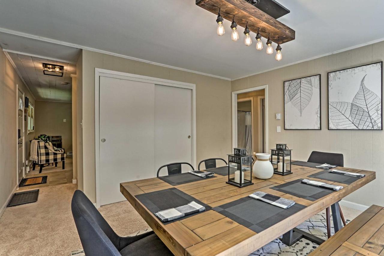 Modern East Stroudsburg Home With Deck And Gas Grill! Eksteriør billede