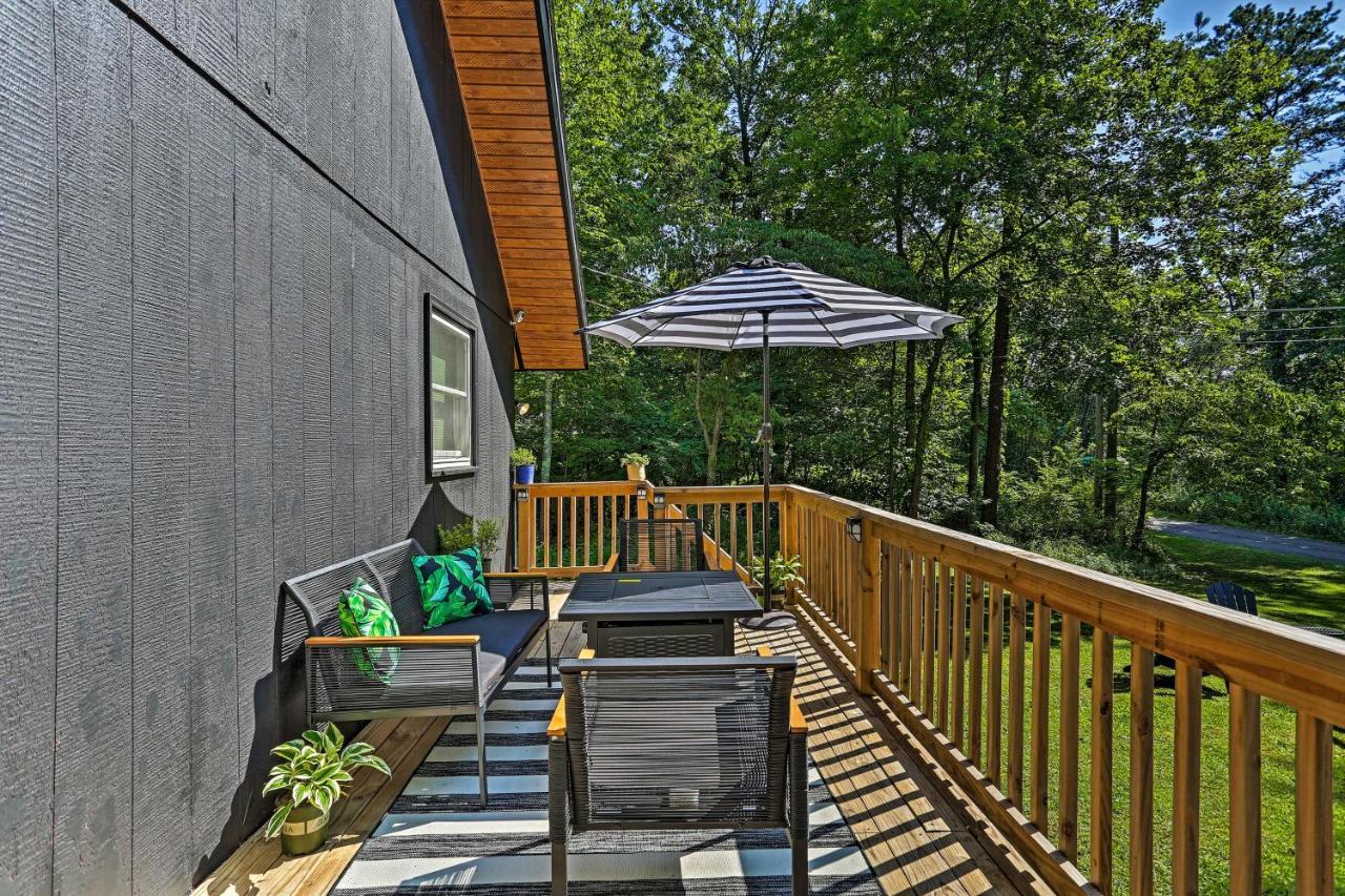 Modern East Stroudsburg Home With Deck And Gas Grill! Eksteriør billede